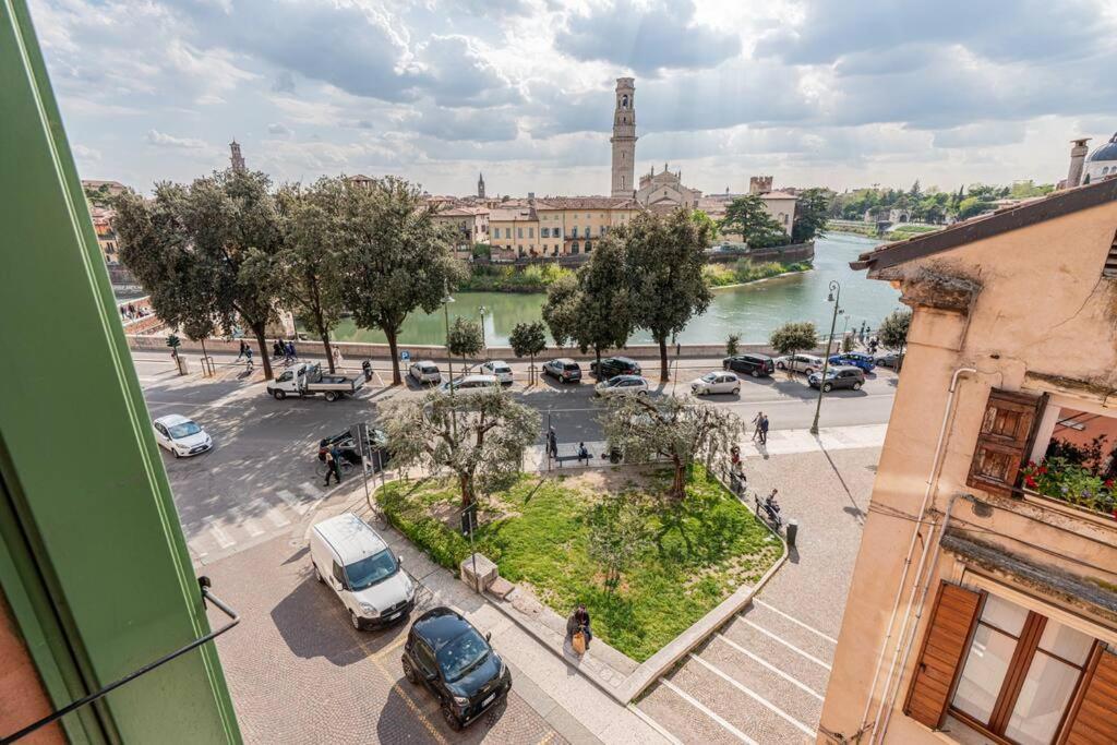 Domus Verona - Residenza Ponte Pietra Exterior foto